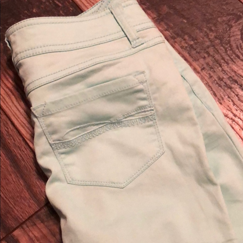 Jeans - Picture 2 of 2